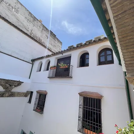 Palacete Del Aguila 公寓 *